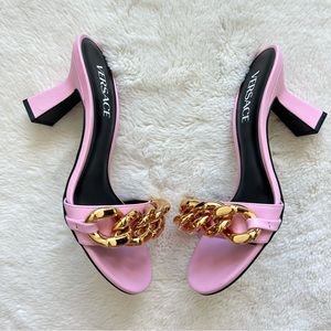 NWT!!! Versace women sandals  size 37,5 Authentic Retail 950$